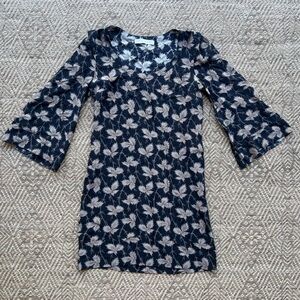 Stella McCartney Silk Leaf Print Shift Shirt Dress Bell Sleeves Mini Size 36